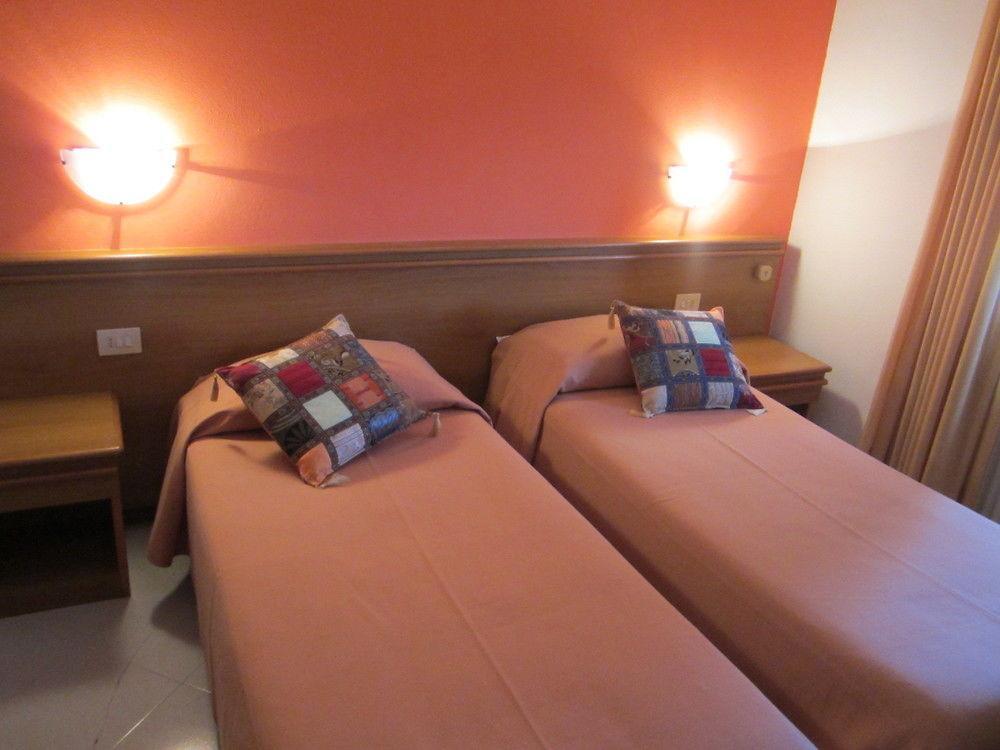 Albergo La Veranda Tavarone Экстерьер фото