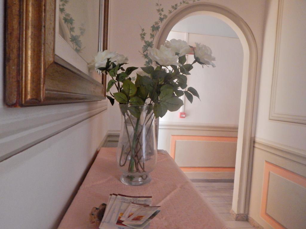Albergo La Veranda Tavarone Экстерьер фото