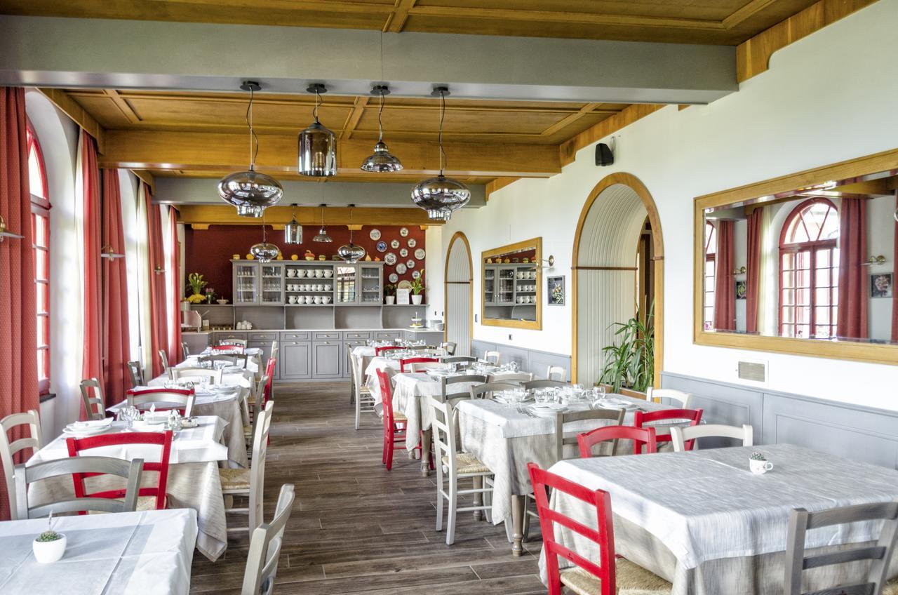 Albergo La Veranda Tavarone Экстерьер фото