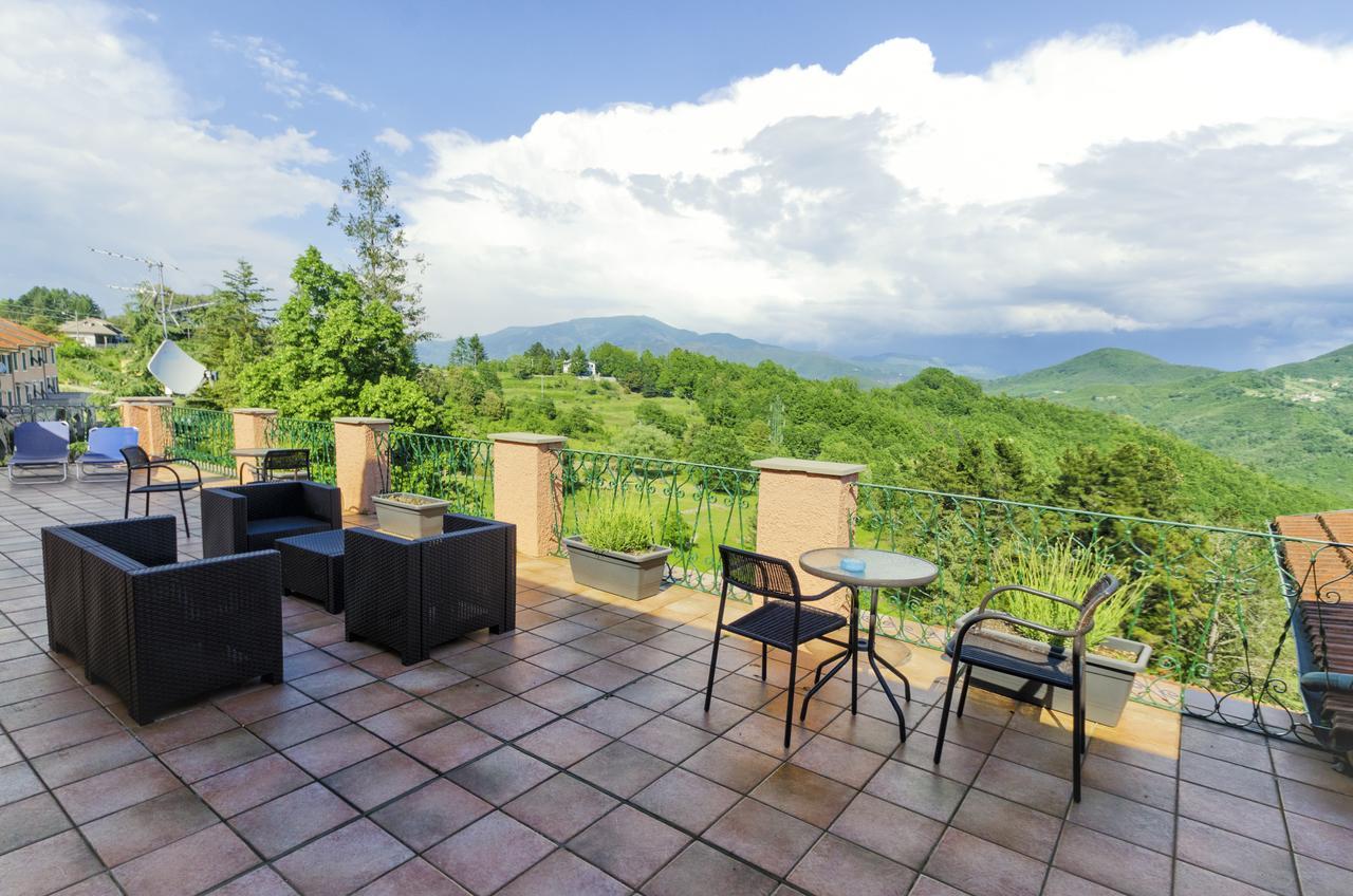 Albergo La Veranda Tavarone Экстерьер фото
